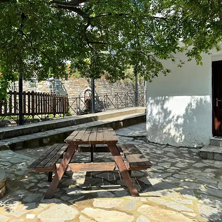 Katoi - Traditional House Apartmán